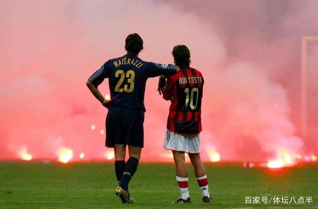 圆梦，在山顶解说解放者杯的男孩获邀与专业解说一起解说秘鲁甲