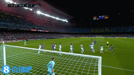 意超杯决赛那不勒斯vs博洛尼亚首发：霍伊伦、麦克托米奈出战（意超杯决赛：那不勒斯对博洛尼亚首发出炉，霍伊伦、麦克托米奈进入先发）