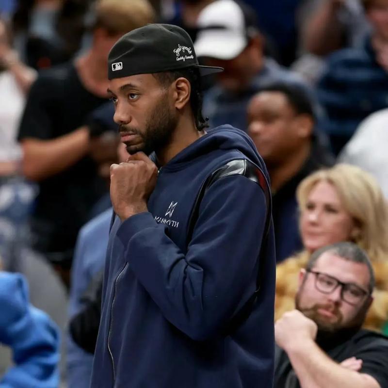 拜仁官方：将在对圣保利赛前为金斯利-科曼举办告别仪式（拜仁官宣：战圣保利前为金斯利-科曼举行告别仪式）