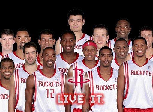 球场角力，美国和巴拉圭热身赛补时阶段发生大规模冲突（补时阶段爆发大规模冲突，美国与巴拉圭热身赛演变为场上对峙）